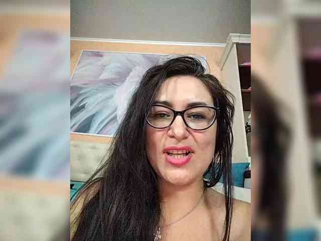 AlicaLovely webcam