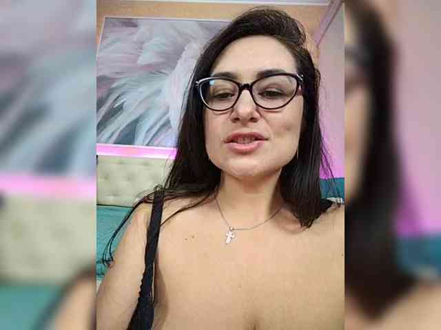 AlicaLovely webcam