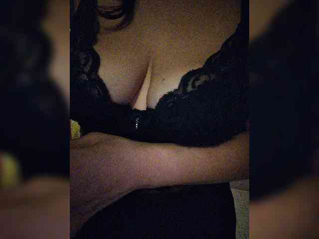 AlicaLovely webcam