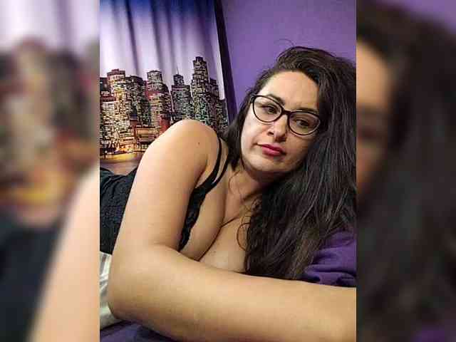 AlicaLovely webcam
