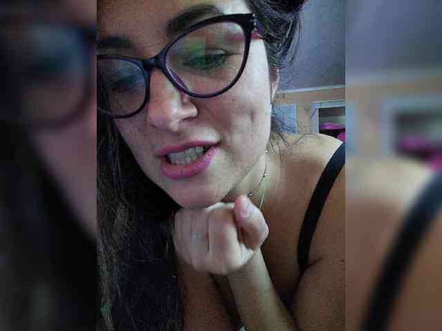 AlicaLovely
