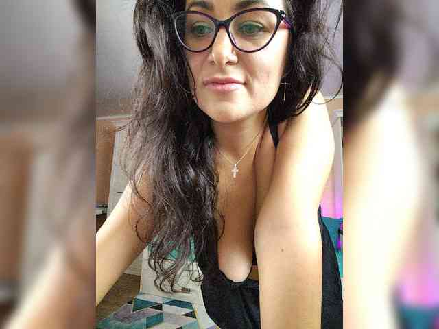 AlicaLovely webcam