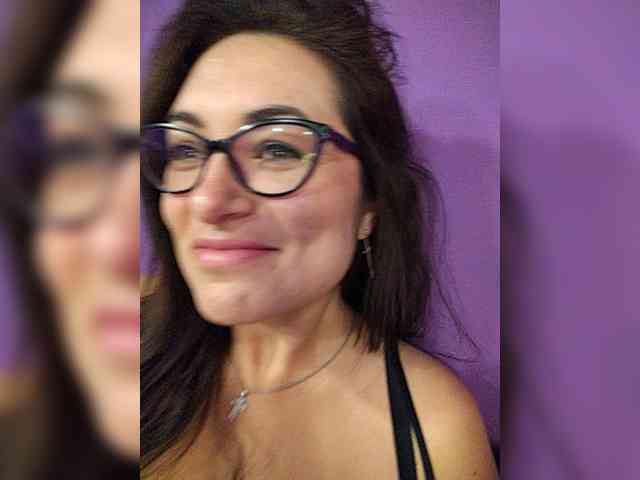 AlicaLovely webcam