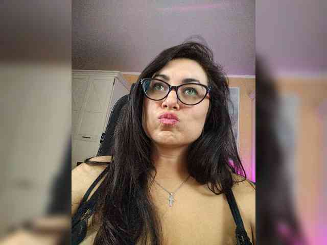 AlicaLovely webcam