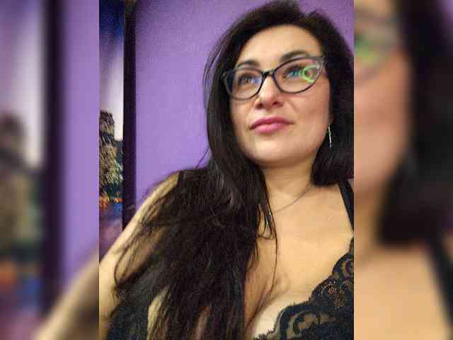 AlicaLovely webcam