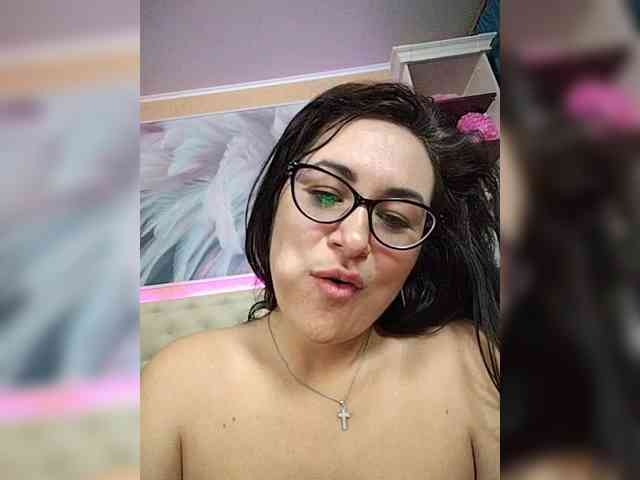 AlicaLovely webcam