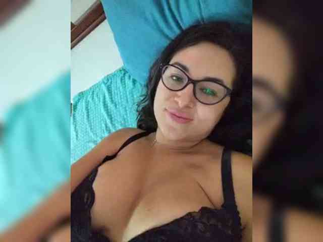 AlicaLovely webcam
