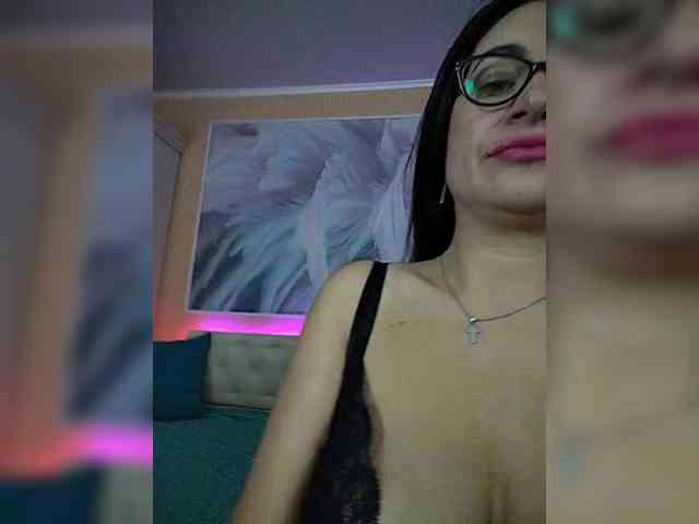 AlicaLovely webcam