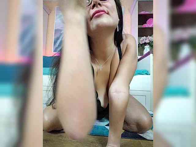 AlicaLovely webcam