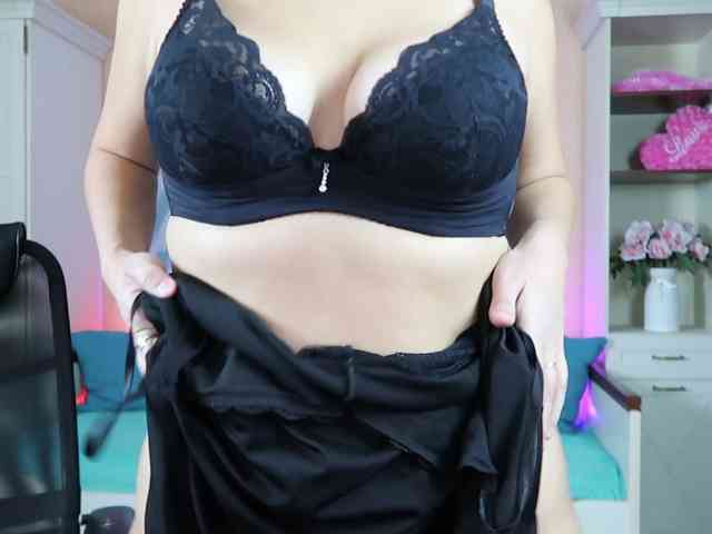 AlicaLovely webcam