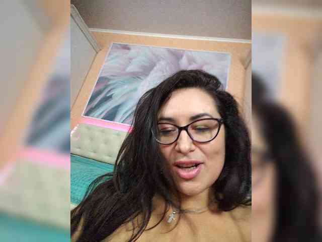 AlicaLovely webcam