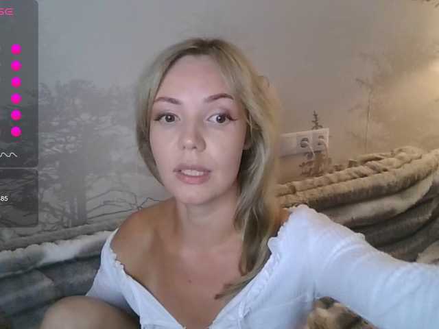 Kissz live cam on BongaCams
