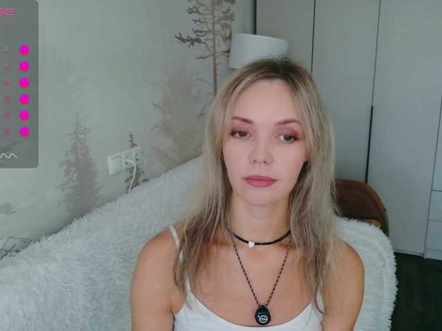 Kissz live cam on BongaCams
