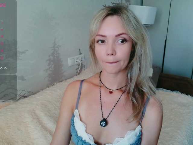 Kissz live cam on BongaCams