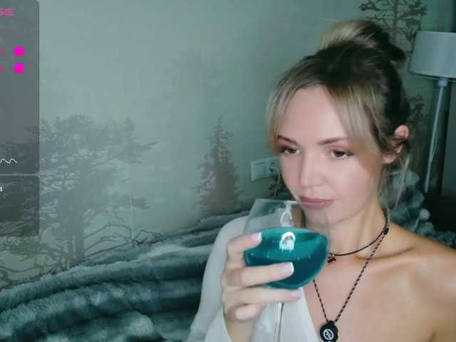 Kissz live cam on BongaCams