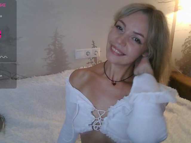 Kissz live cam on BongaCams