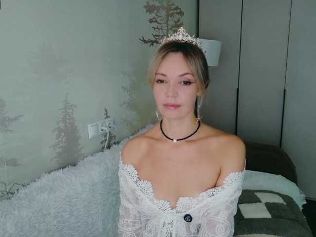 Kissz live cam on BongaCams