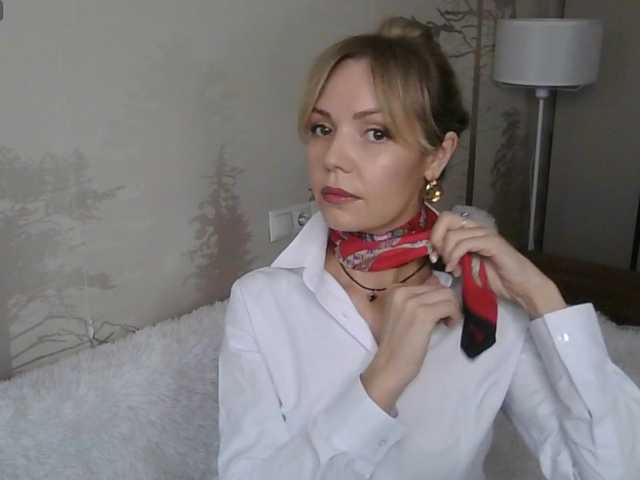 Kissz's BongaCams show and profile