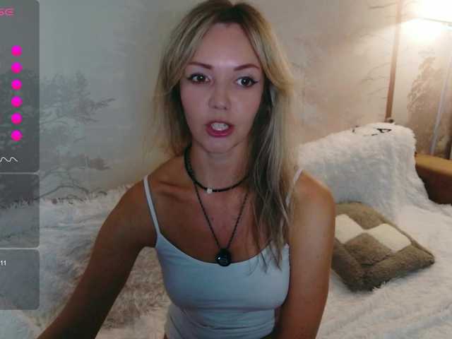 Red_Rose_98 live cam preview