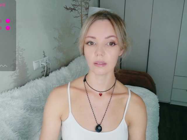 Red_Rose_98 live cam preview