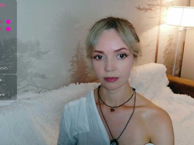 Kissz live cam on BongaCams