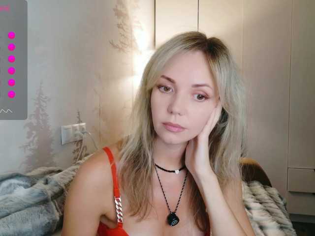 Red_Rose_98 live cam preview