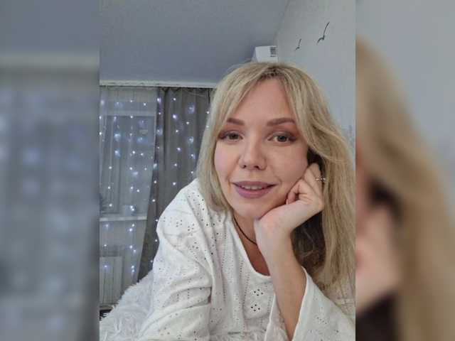 Kissz live cam on BongaCams