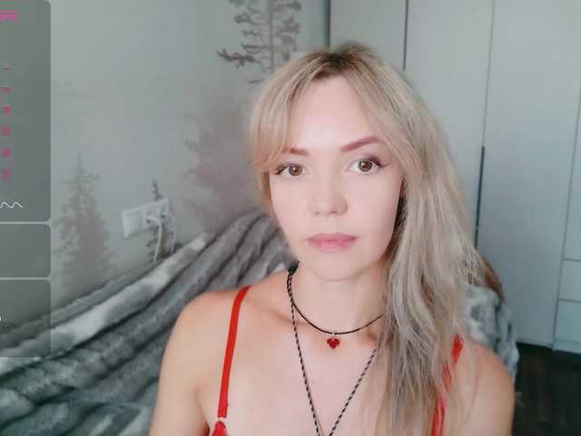 Kissz live cam on BongaCams