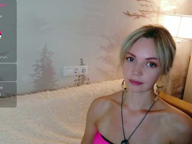 Kissz live cam on BongaCams