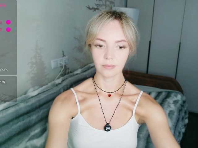 Kissz live cam on BongaCams
