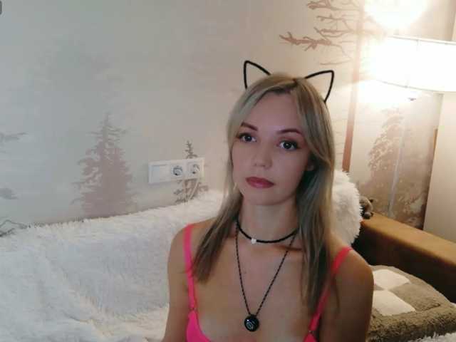 Kissz live cam on BongaCams