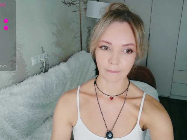 Red_Rose_98 live cam preview