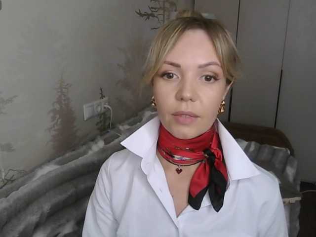 Kissz's BongaCams show and profile