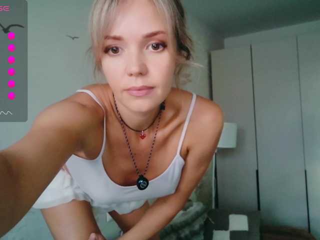 Kissz live cam on BongaCams