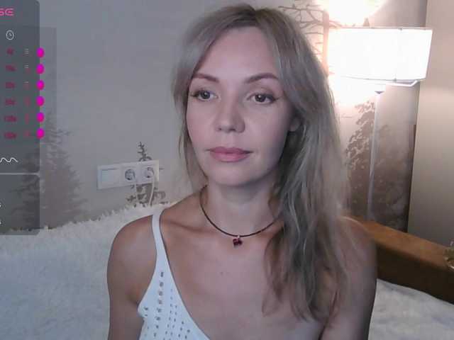 стрип от Kissz