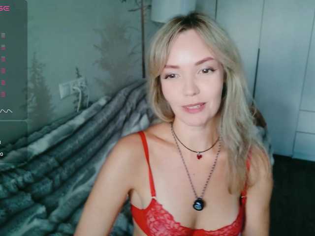 Kissz live cam on BongaCams