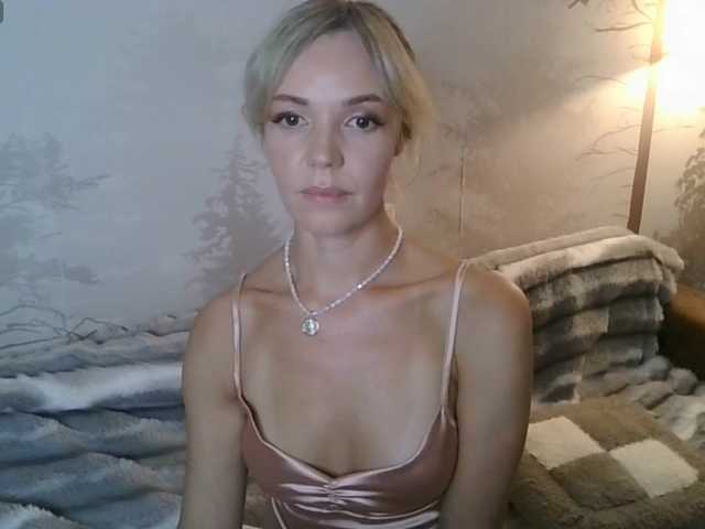 Kissz live cam on BongaCams