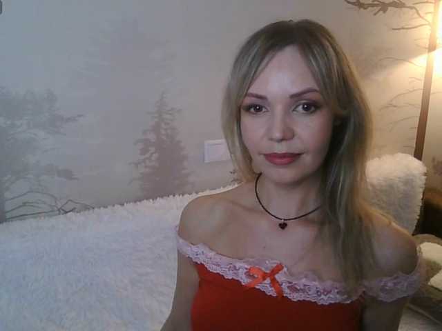 Kissz's BongaCams show and profile