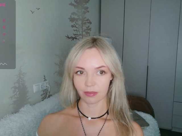 Kissz live cam on BongaCams