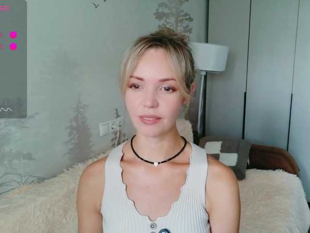Kissz live cam on BongaCams