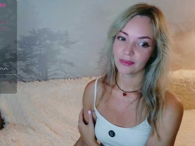 Kissz live cam on BongaCams
