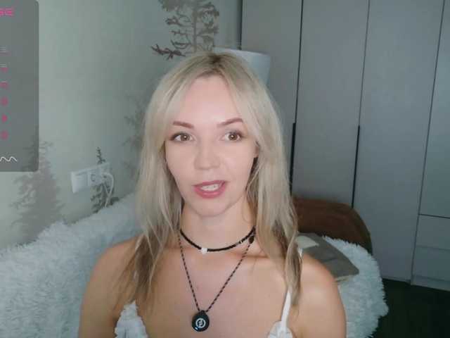 Kissz live cam on BongaCams
