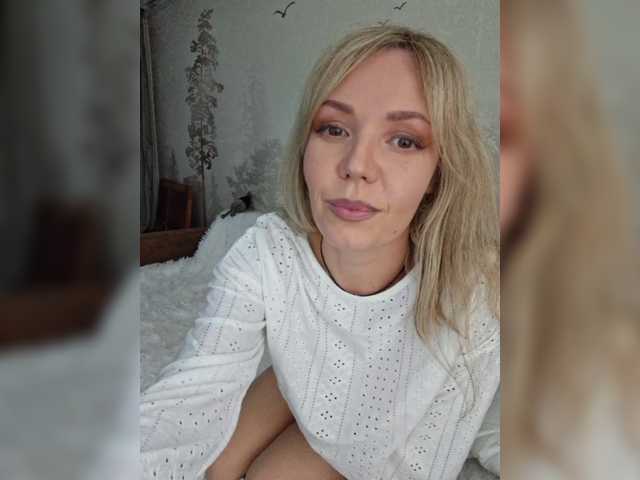 Kissz live cam on BongaCams