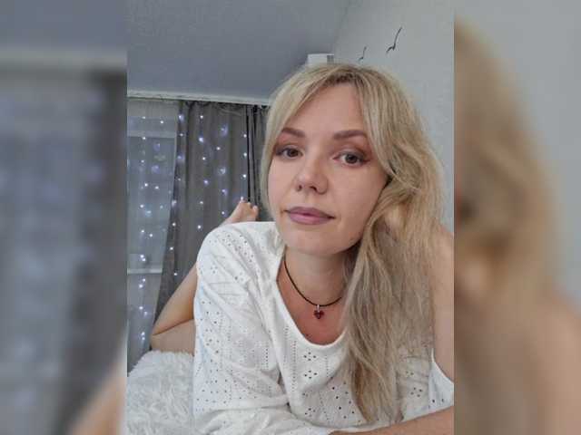 Kissz live cam on BongaCams