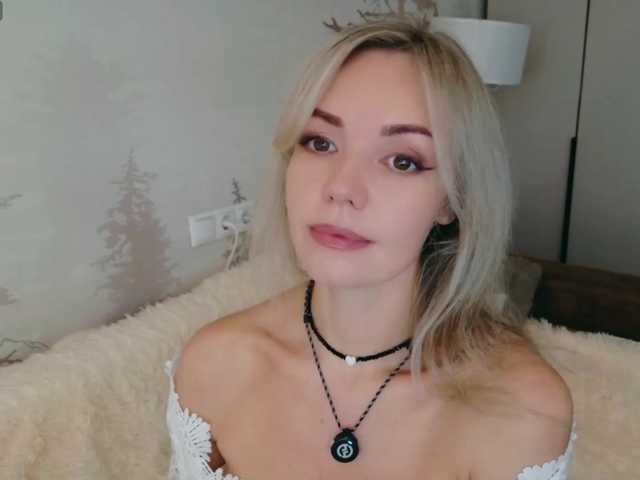 Kissz live cam on BongaCams