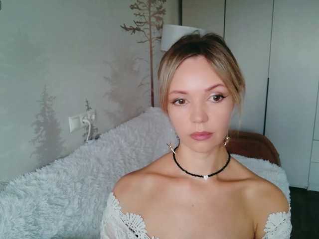 Red_Rose_98 live cam preview