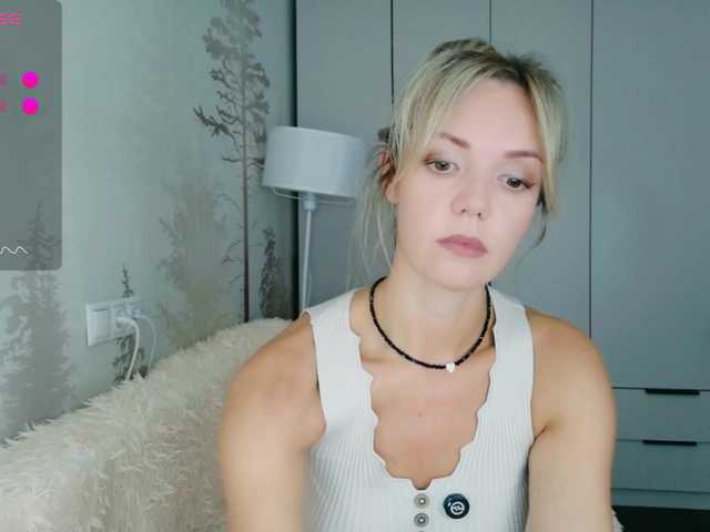 Kissz live cam on BongaCams