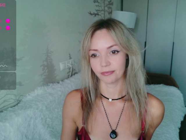 Red_Rose_98 live cam preview