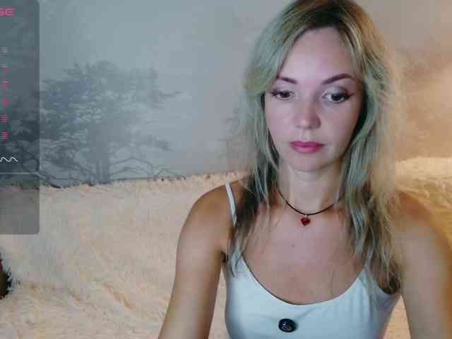 Red_Rose_98 webcam