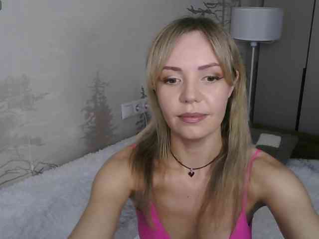Red_Rose_98 webcam